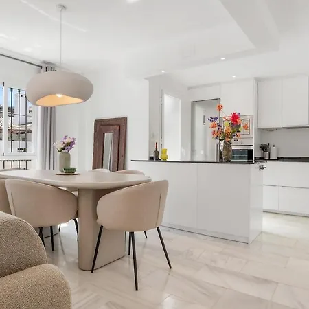 Naranjos Penthouse Ref #116 Appartement