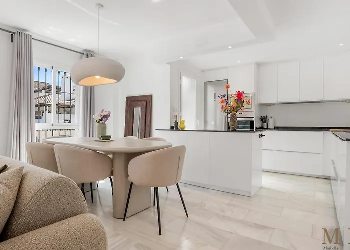 Naranjos Penthouse Ref #116 Appartamento