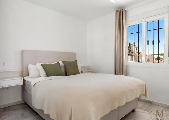 Appartamento Naranjos Penthouse Ref #116 *